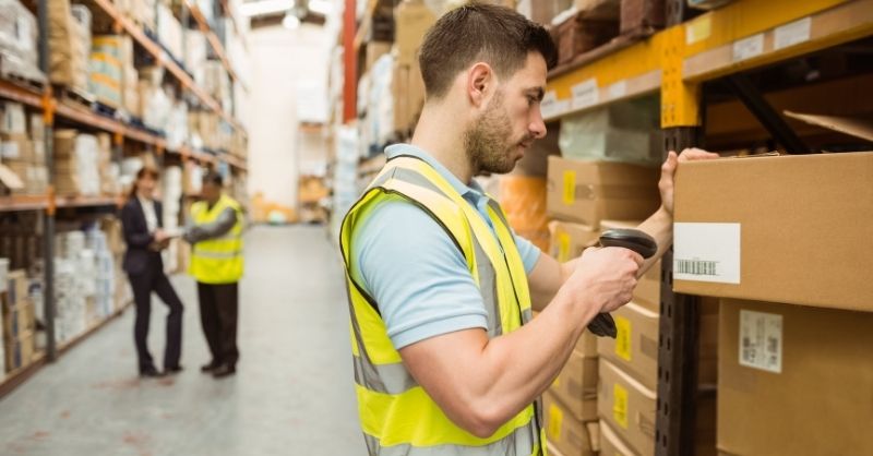 How to master wholesale order management with the right software