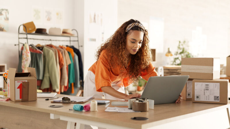 A guide to understanding the buyer’s journey in multichannel retail